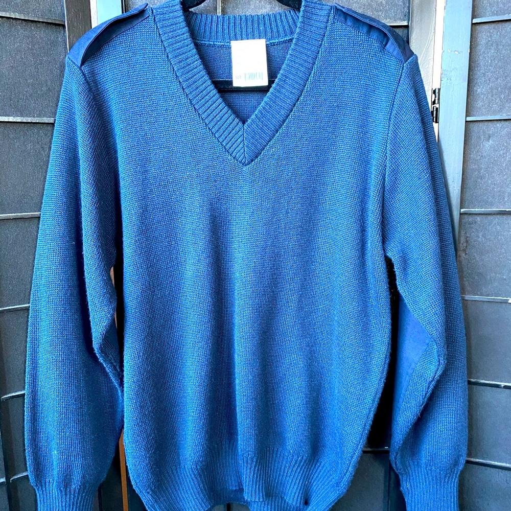 Military women’s sweater